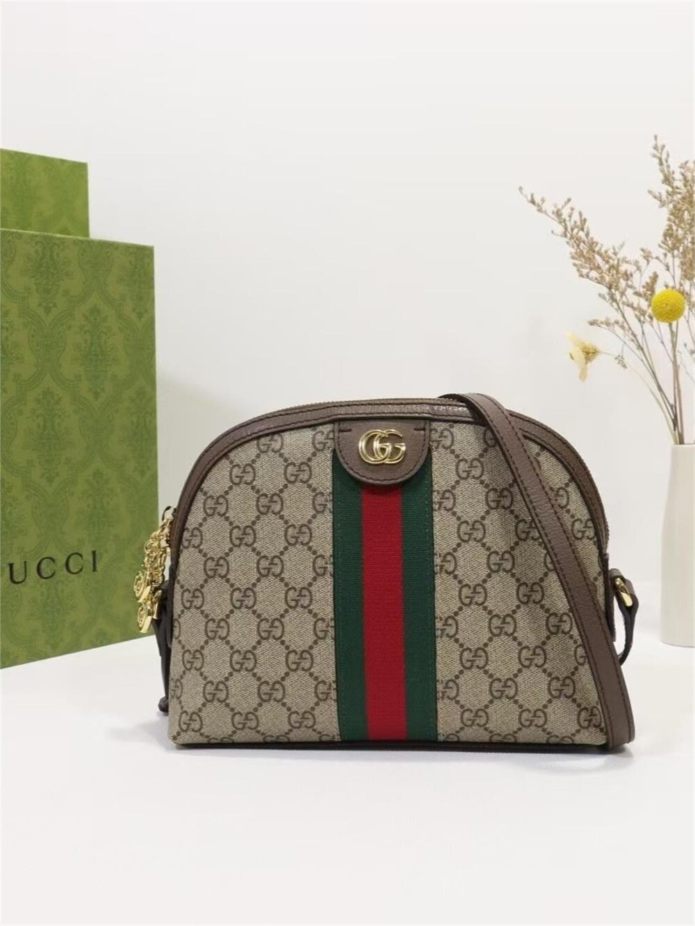Gucci Ophidia GG Supreme Small Shoulder Bag